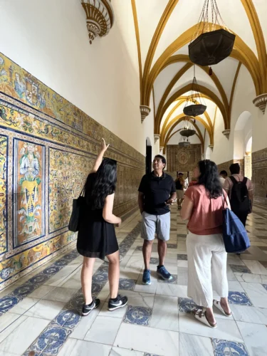 Private guided visit Alcazar of Seville