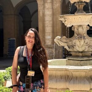 laura tour guide in Seville Spain